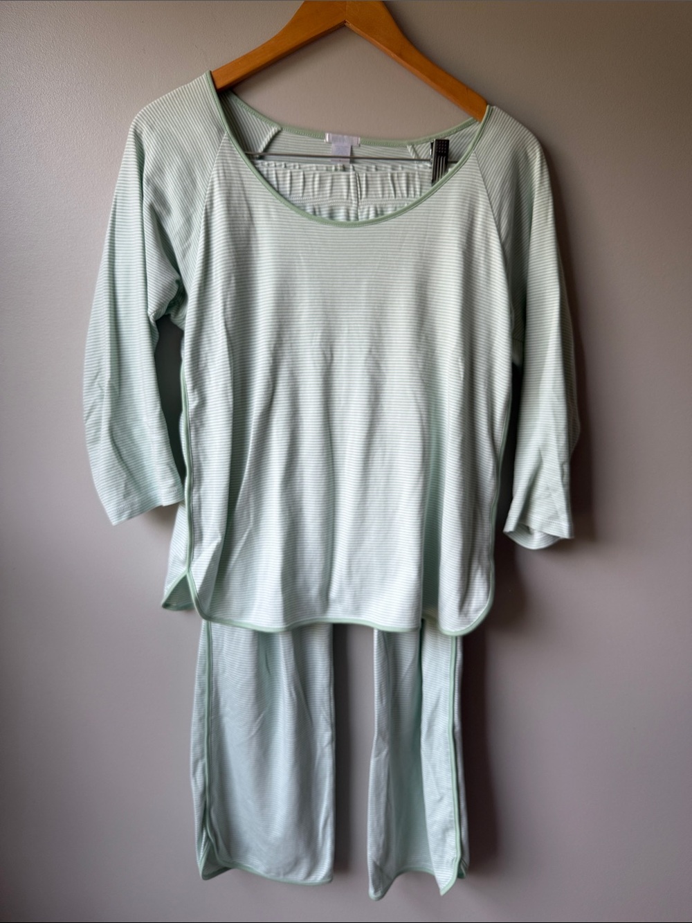 LAKE Pima Long-Long pajama Set in Parisian Green
Size S